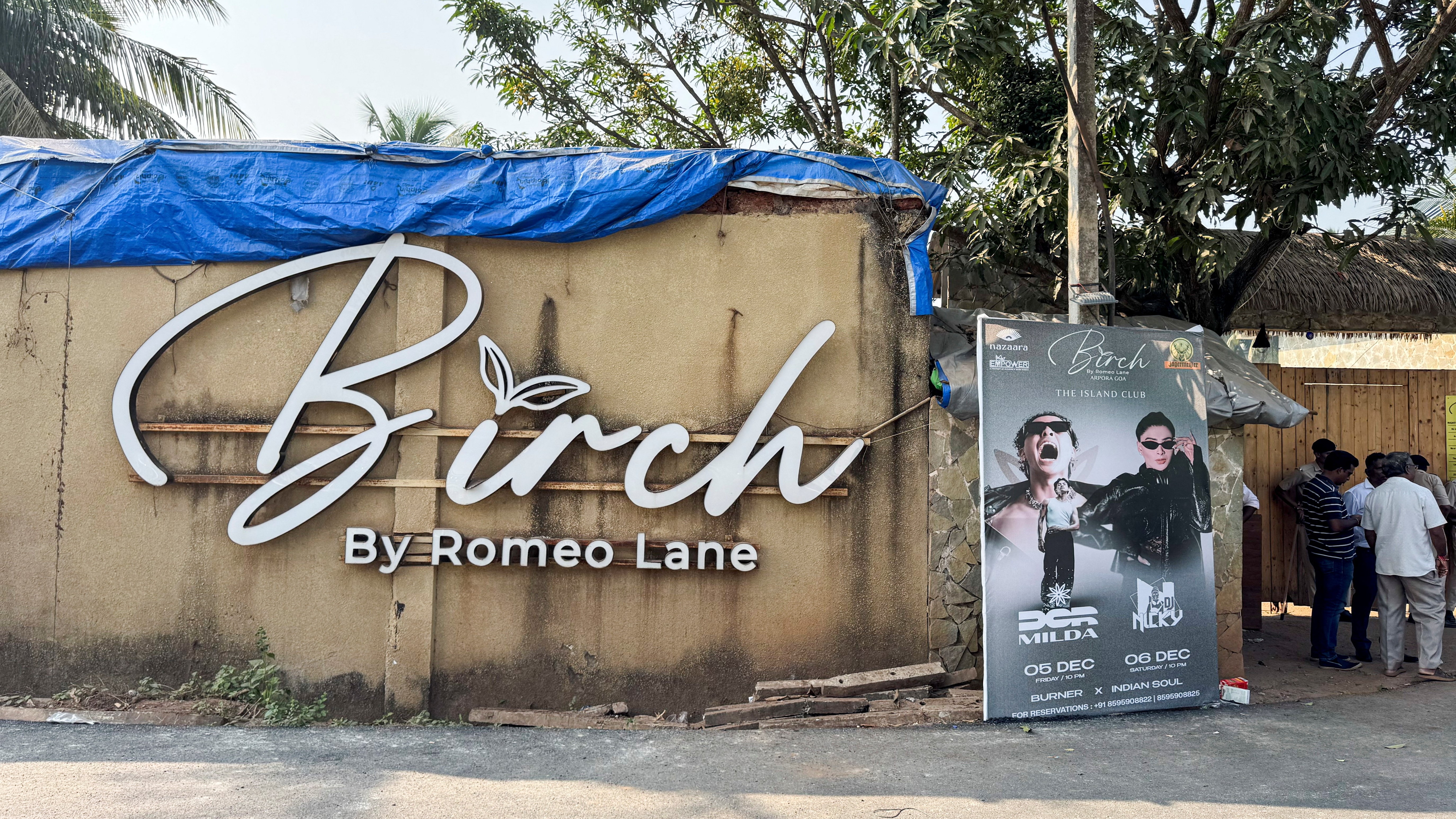 Entrada do club situado no estado de Goa. REUTERS/Ali Monis Naqvi