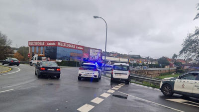 Os axentes interceptaron o coche en Cambados. FOTO: Policía Local de Vilanova