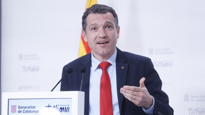 Óscar Ordeig, conseller de Agricultura, Ganadería, Pesca e Alimentación durante a conferencia de prensa para explicar os avances da peste porcina (EFE/Quique García)