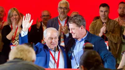 Imaxe de arquivo dun acto no que participaron Gómez Besteiro e José Tomé