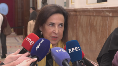 Margarita Robles dixo no Congreso dos Deputados que a xente esixe traballo e loita contra a corrupción