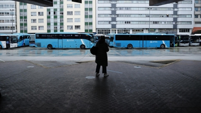 Panorámica da estación de autobuses da Coruña na terceira xornada de folga na provincia (EFE/Cabalar)