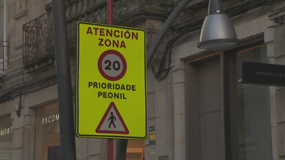 Imaxe dunha das sinais colocadas no centro de Ourense