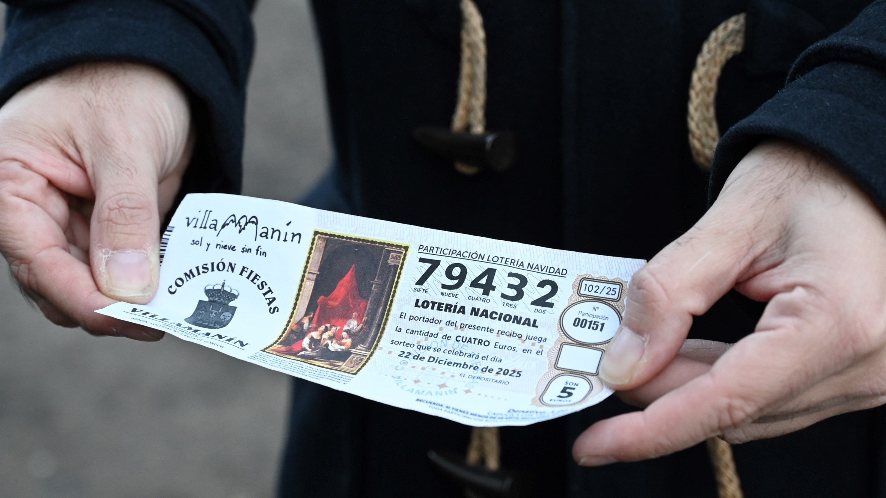 Unha das participacións do número premiado. EFE/J.Casares