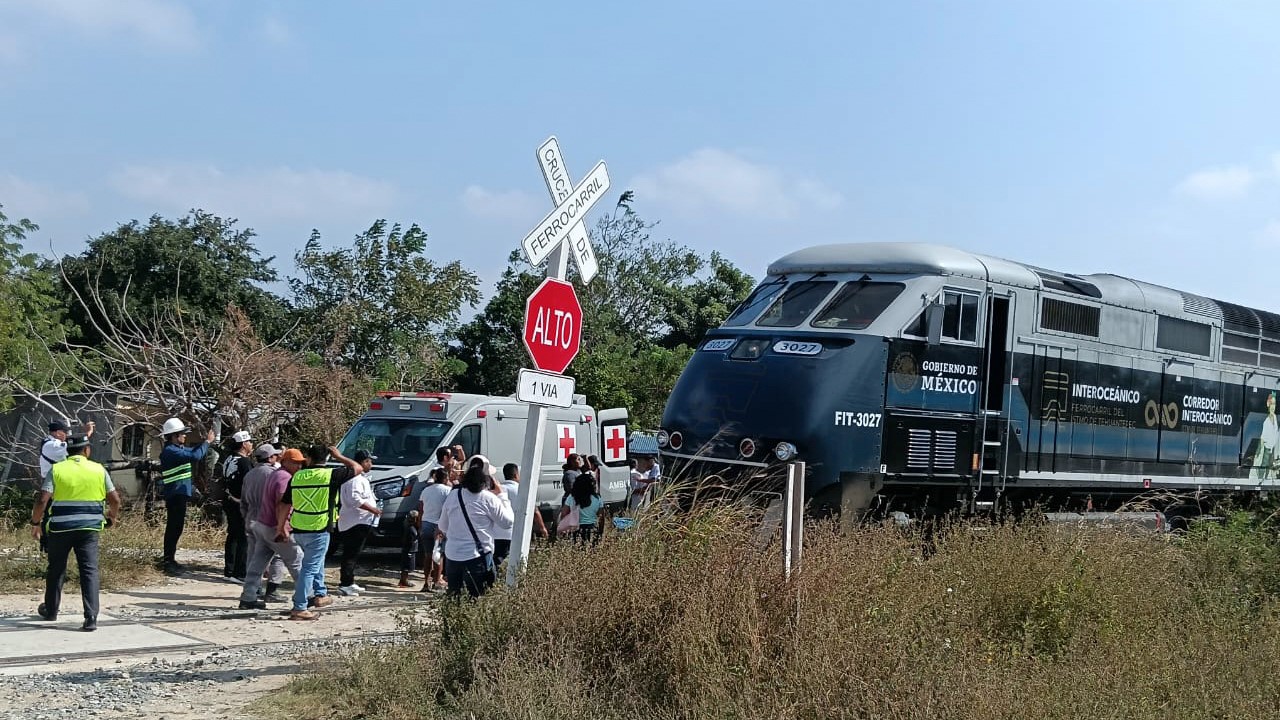 Imaxe do Interoceánico que descarrilou en Oxaca,México (  Europa Press / Tong Lian)