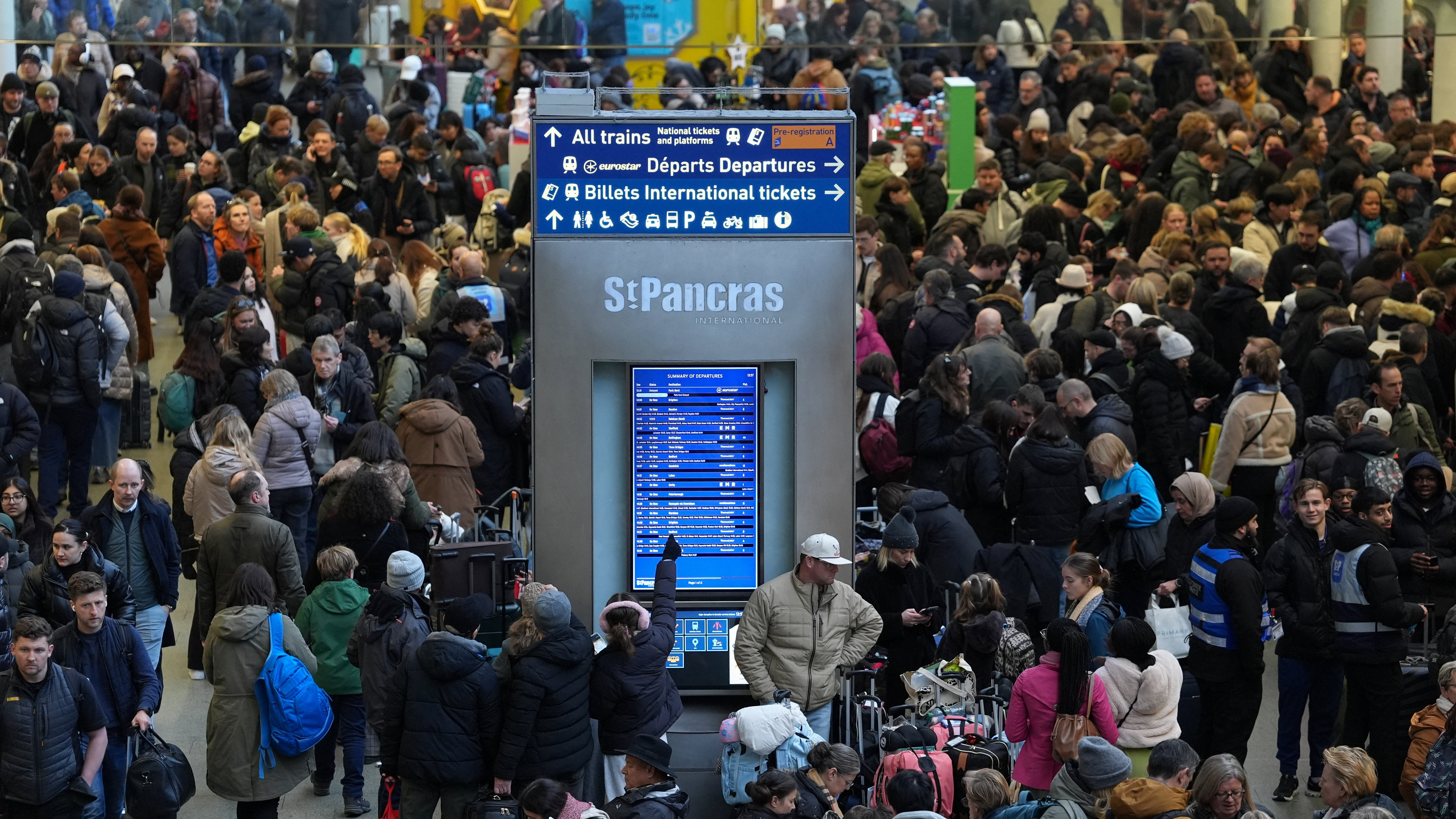 Estación de St. Pancras International en Londres. REUTERS/Maja Smiejkowska