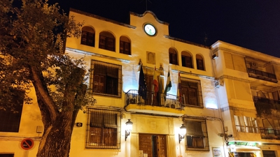 Fachada do concello de Quesada nunha imaxe de arquivo. EUROPA PRESS