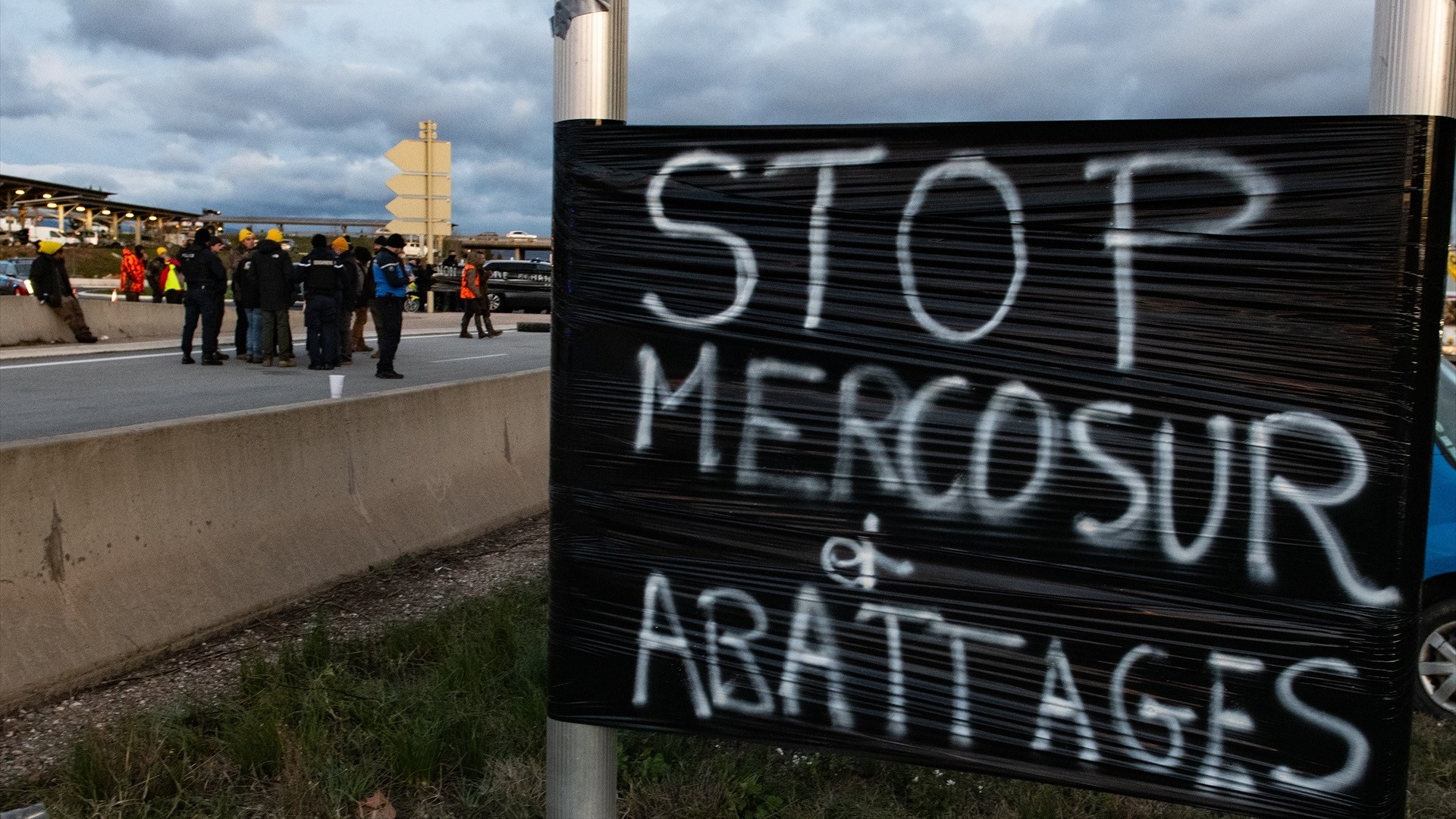 Cortes de estradas en Xirona (EUROPAPRESS)