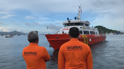 O operativo de busca do cativo desaparecido no naufraxio en Indonesia finalizou sen éxito este venres (EFE)