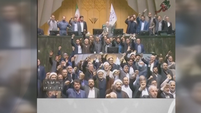 As autoridades de Irán acusan a Estados Unidos e Israel de estar promovendo os disturbios