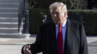 Donald Trump saíndo da casa branca (Europa Press / Mehmet Eser )