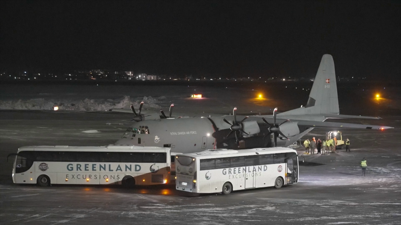 Militares daneses en Groenlandia (Reuters)