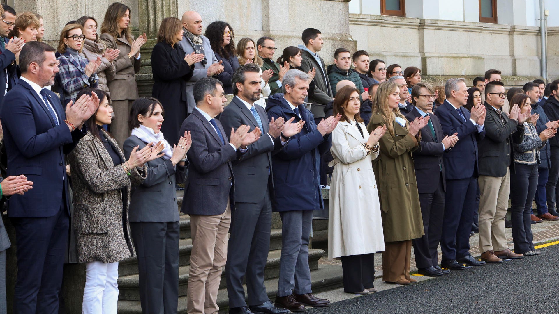 Minuto de silencio do goberno galego (EFE/Xoán Rey)