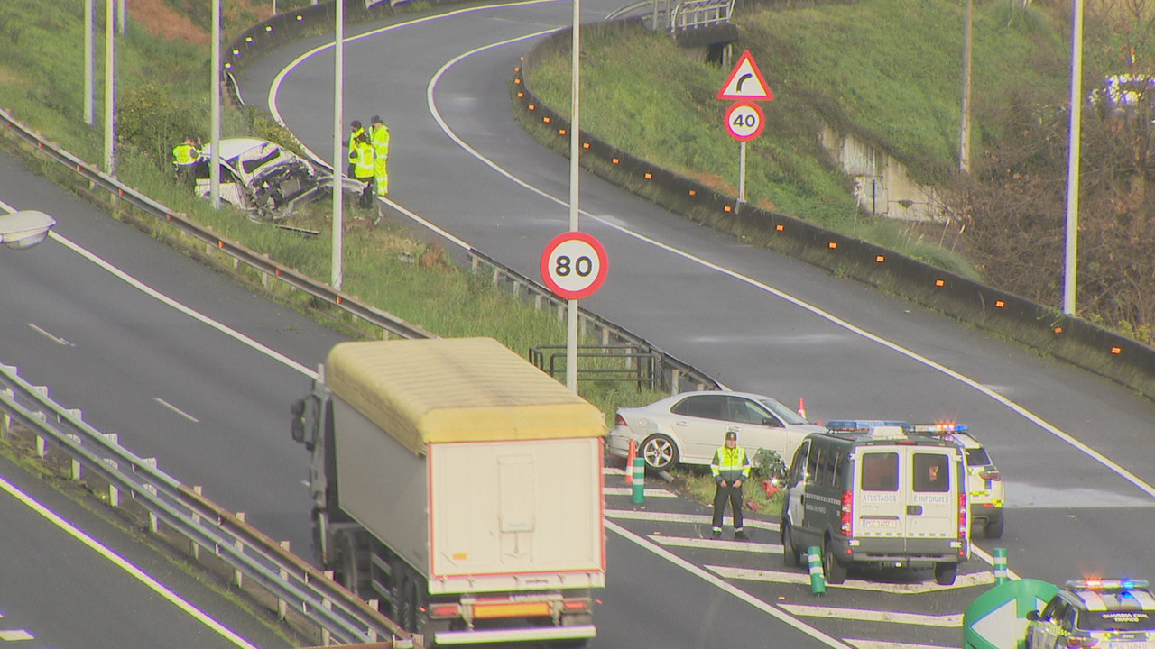 Imaxe do accidente na autoestrada