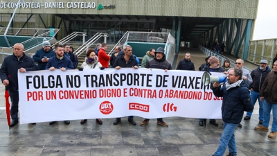 Manifestación dos traballadores na Intermodal ( Xoán Rey /EFE)