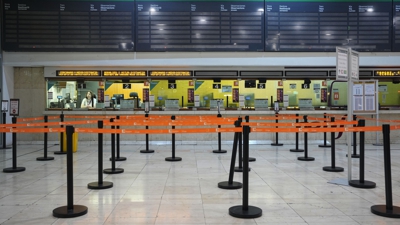 Estación Passeig de Gràcia este sábado. EFE/Marta Pérez