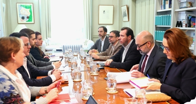 Imaxe da segunda reunión entre o Ministerio de Transporteseos sindicatos ( REMITIDA/HANDOUT por MINISTERIO DE TRANSPORTES)