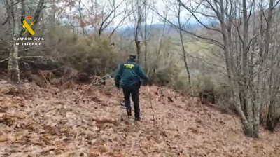 A Garda Civil buscaba este sábado o desaparecido no monte de Noceda do Bierzo, León. Imaxe: Garda Civil