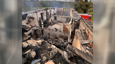 Estado en que quedou a vivenda de Vilalba