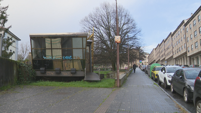 A antiga Oficina de Turismo do Xacobeo 93 foi trasladada no 2006 da Praza de Galicia á rua Ramón Piñeiro