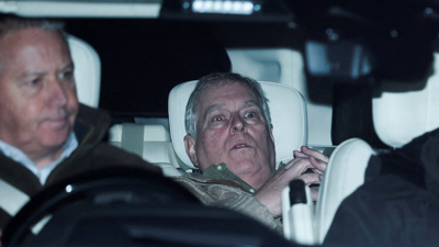 O expríncipe André á súa saída da comisaría. REUTERS/Phil Noble