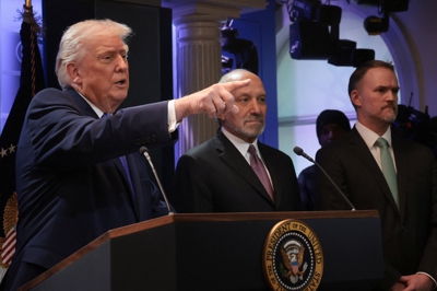 O presidente dos EUA comparece na Casa Branca ante a prensa tras coñecer a decisión xudicial. Reuters