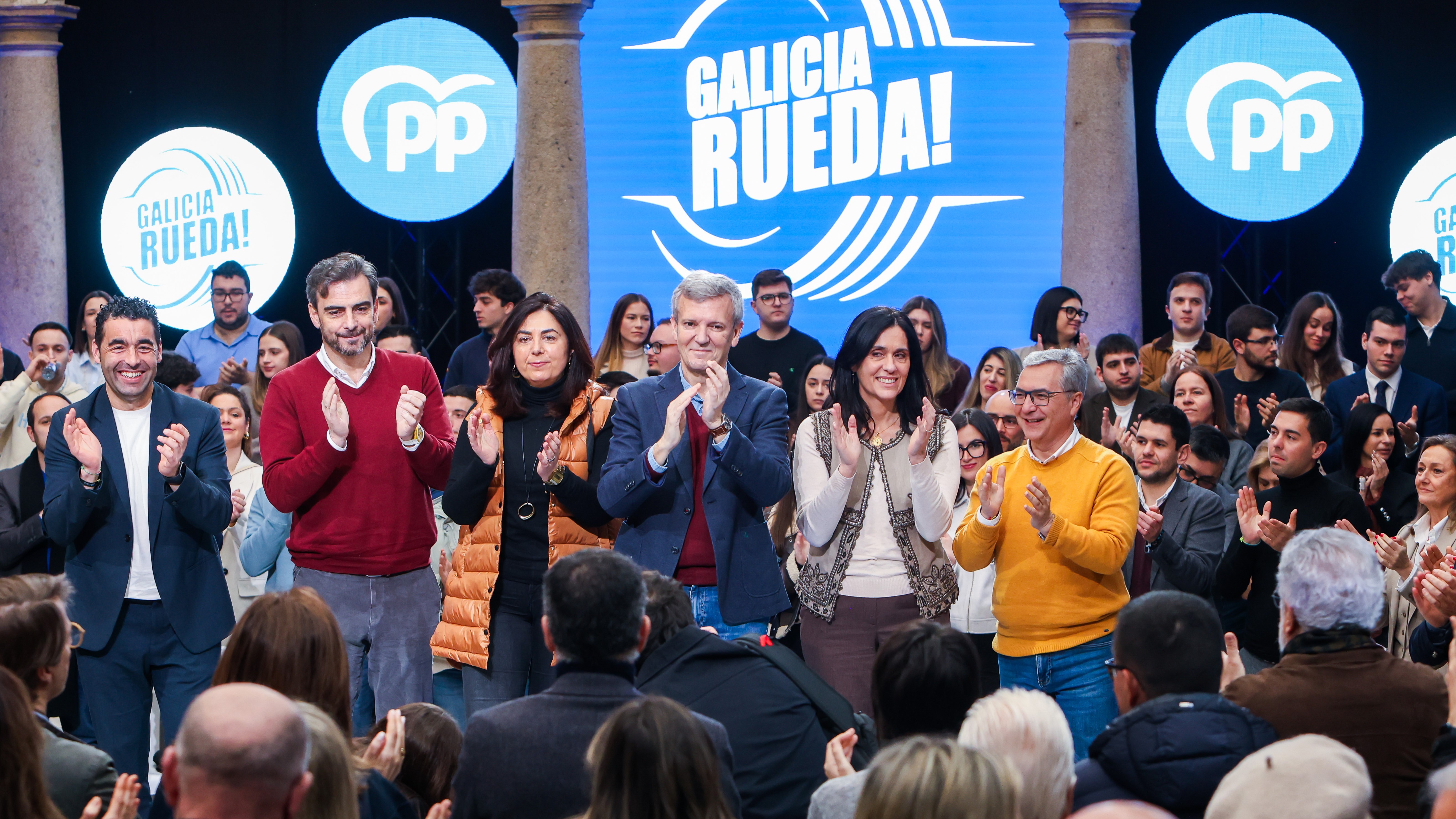 Rueda no acto do partido para conmemorar o aniversario. EFE/Xoán Rey