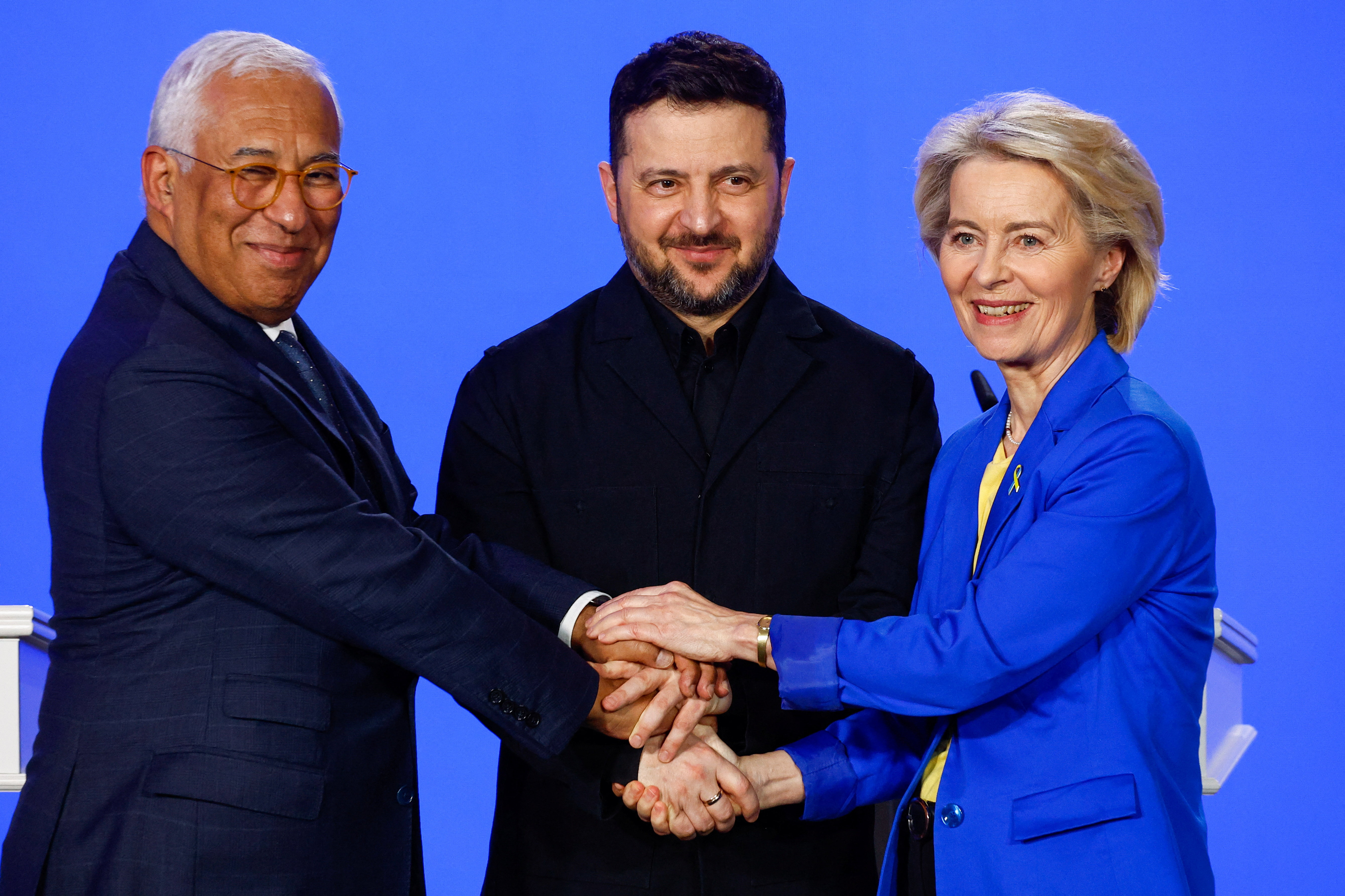 Os presidentes da Comisión e do Consello Europeo acompañaron a Zelenski no cuarto aniversario da invasión. Reuters