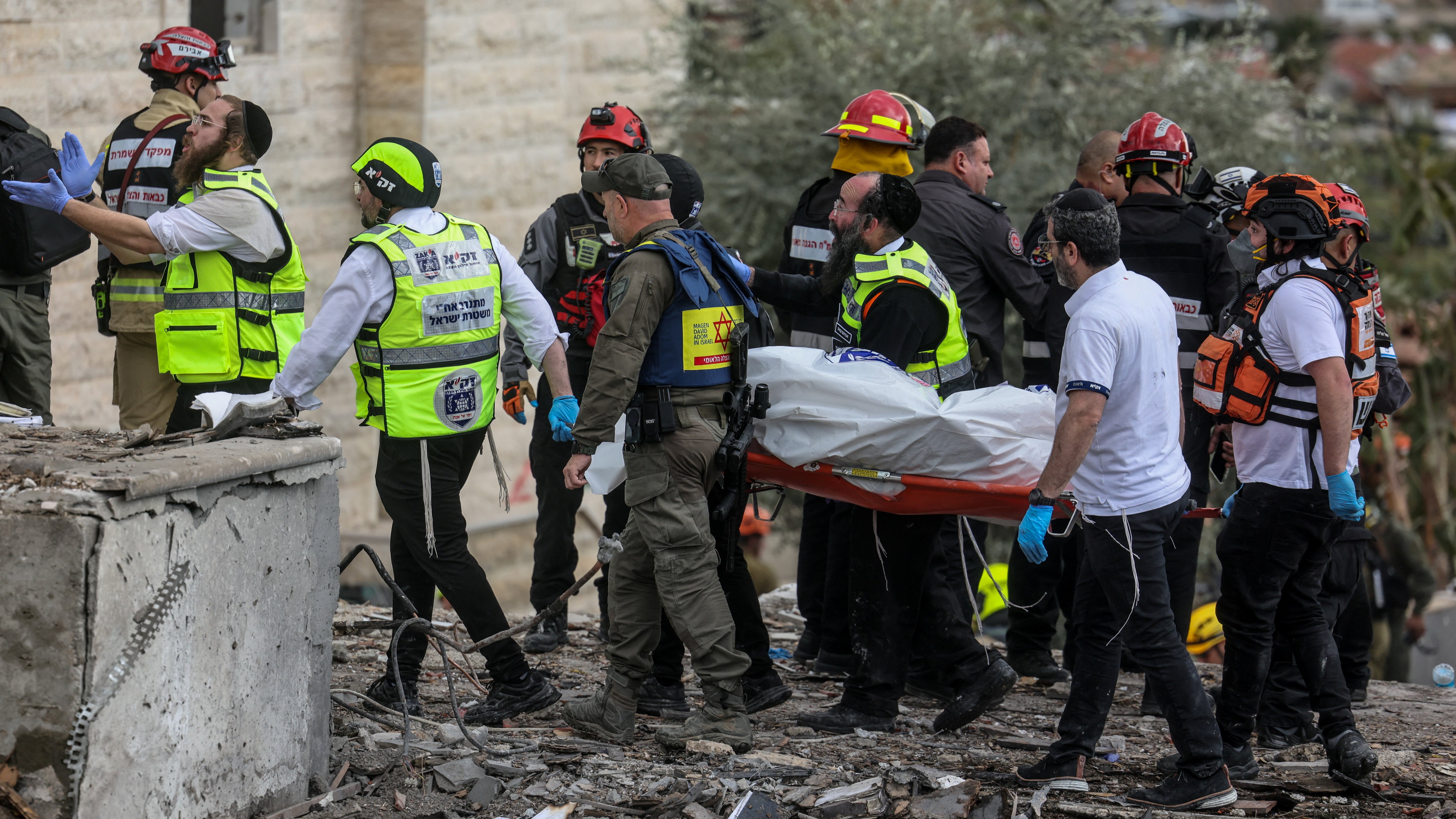 Vítimas do ataque de Beit Shemesh. REUTERS/Ammar Awad