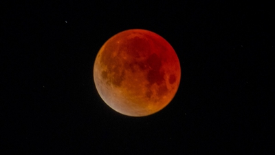 Imaxe do eclipse nos EUA (Ringo Chiu / SOPA Images via ZUMA / DPA)