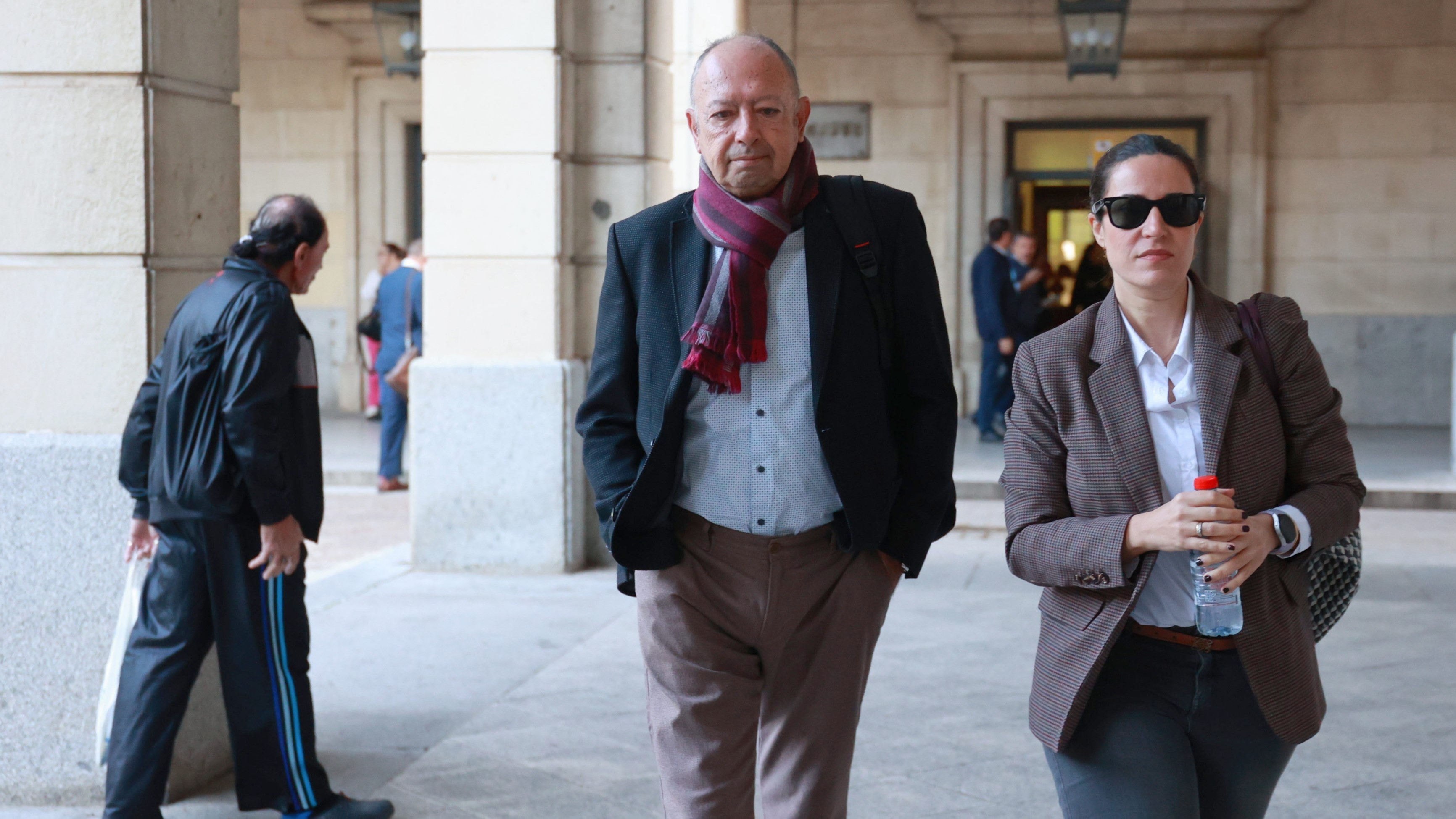 O exdirector xeral de Traballo e Seguridade Social da Junta de Andalucía Daniel Alberto Rivera, á súa chegada á Audiencia Provincial o 7 de novembro de 2024 (Rocío Ruz/Europa Press)