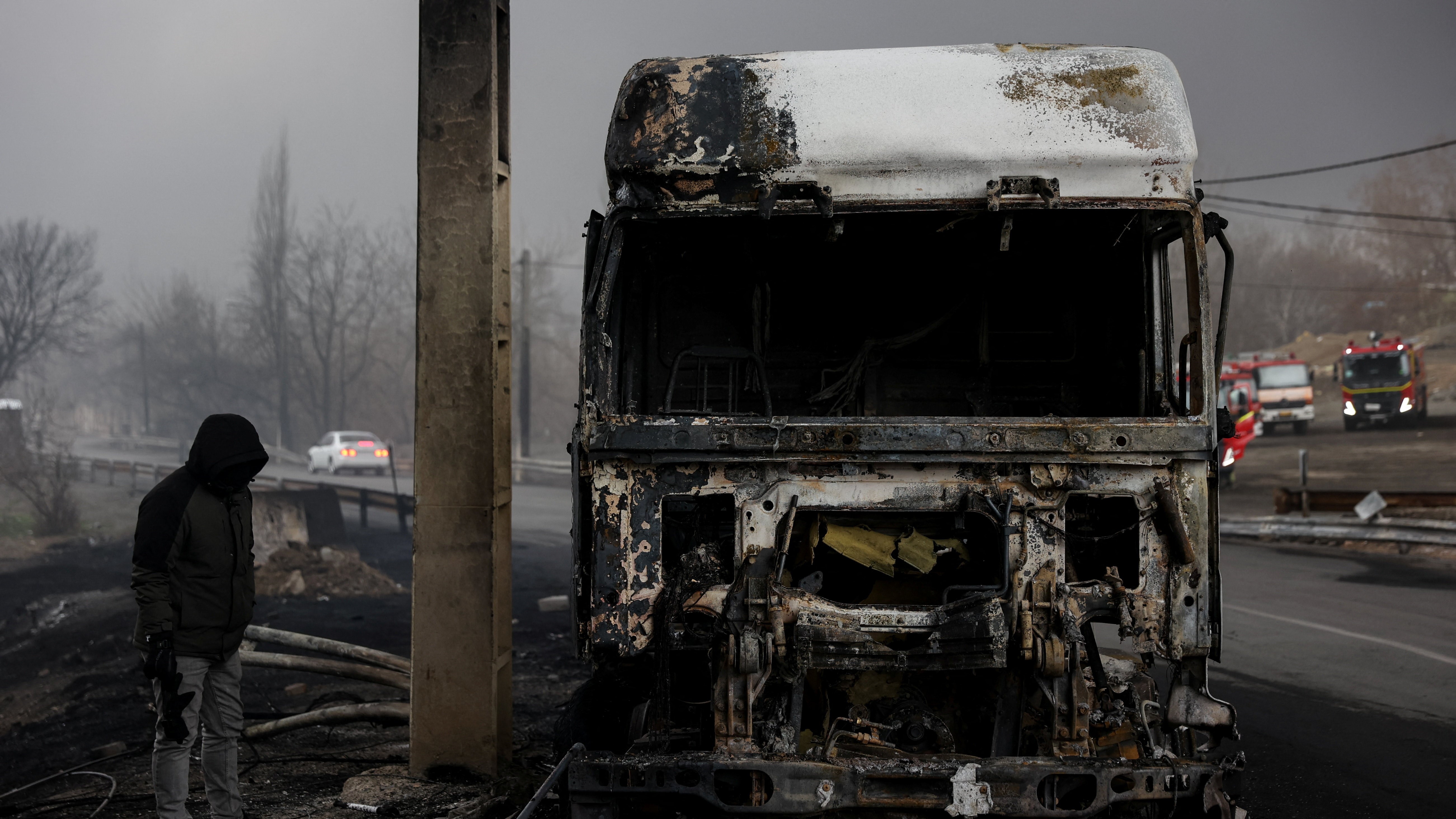 Camión calcinado en Teherán. Majid Asgaripour/WANA vía REUTERS.