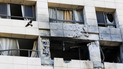 O hotel atacado no centro de Beirut. REUTERS/Claudia Greco