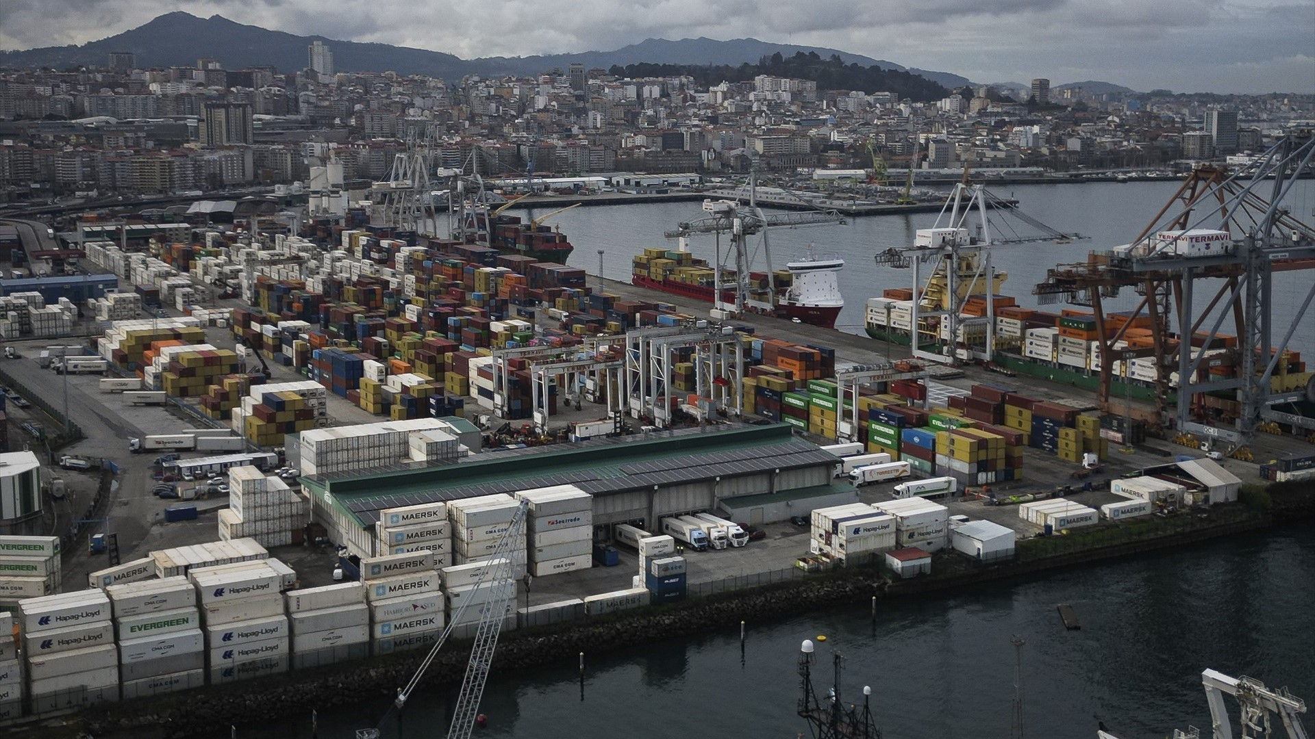 Vista da terminal de contedores do Porto de Vigo (Adrián Irago/Europa Press)