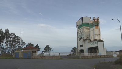 Instalacións da empresa Plagal na que roubaron, no Polígono do Pousadouro, en Vilagarcía