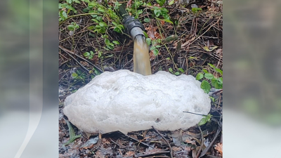 Unha rede de tubaxes evacuaban o xurro nas leiras veciñas á granxa