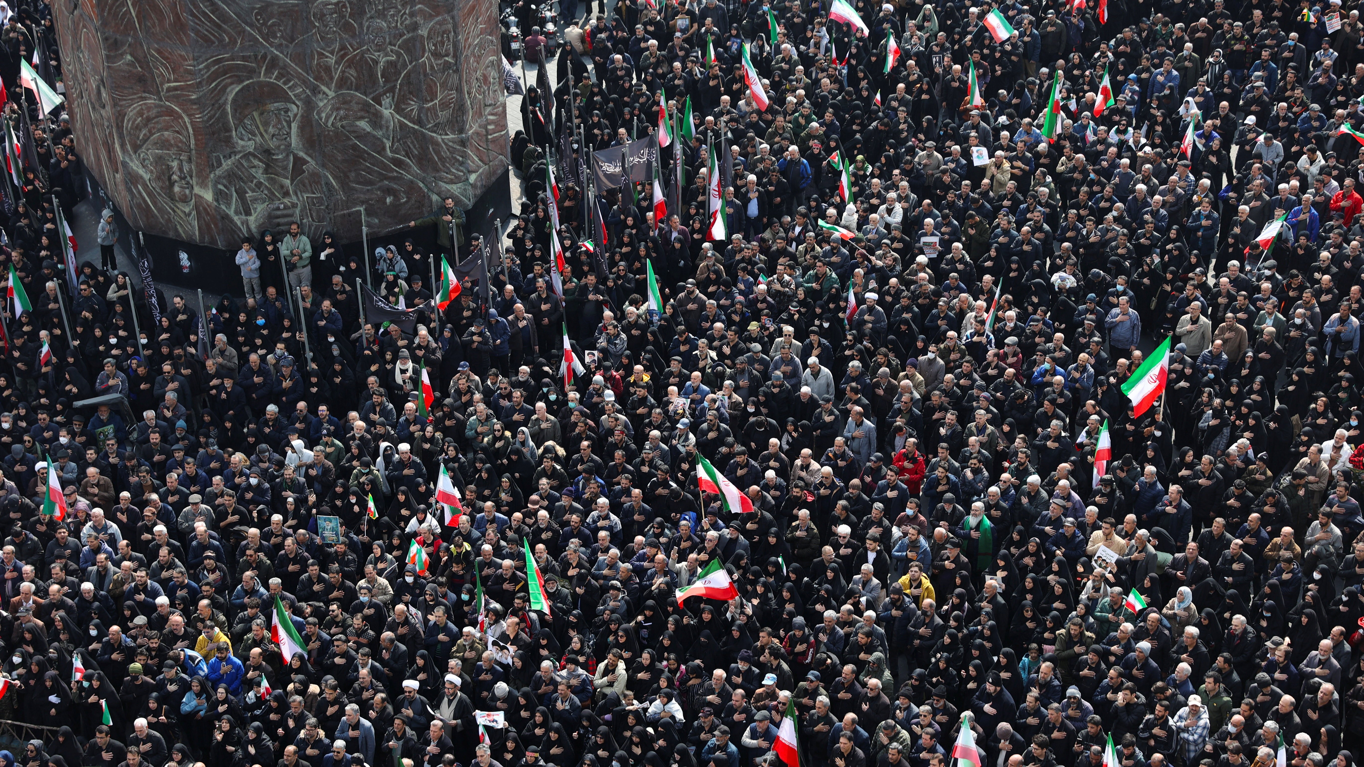 Funeral en Teherán por militares mortos na guerra cos EUA e Israel, este mércores (Reuters)
