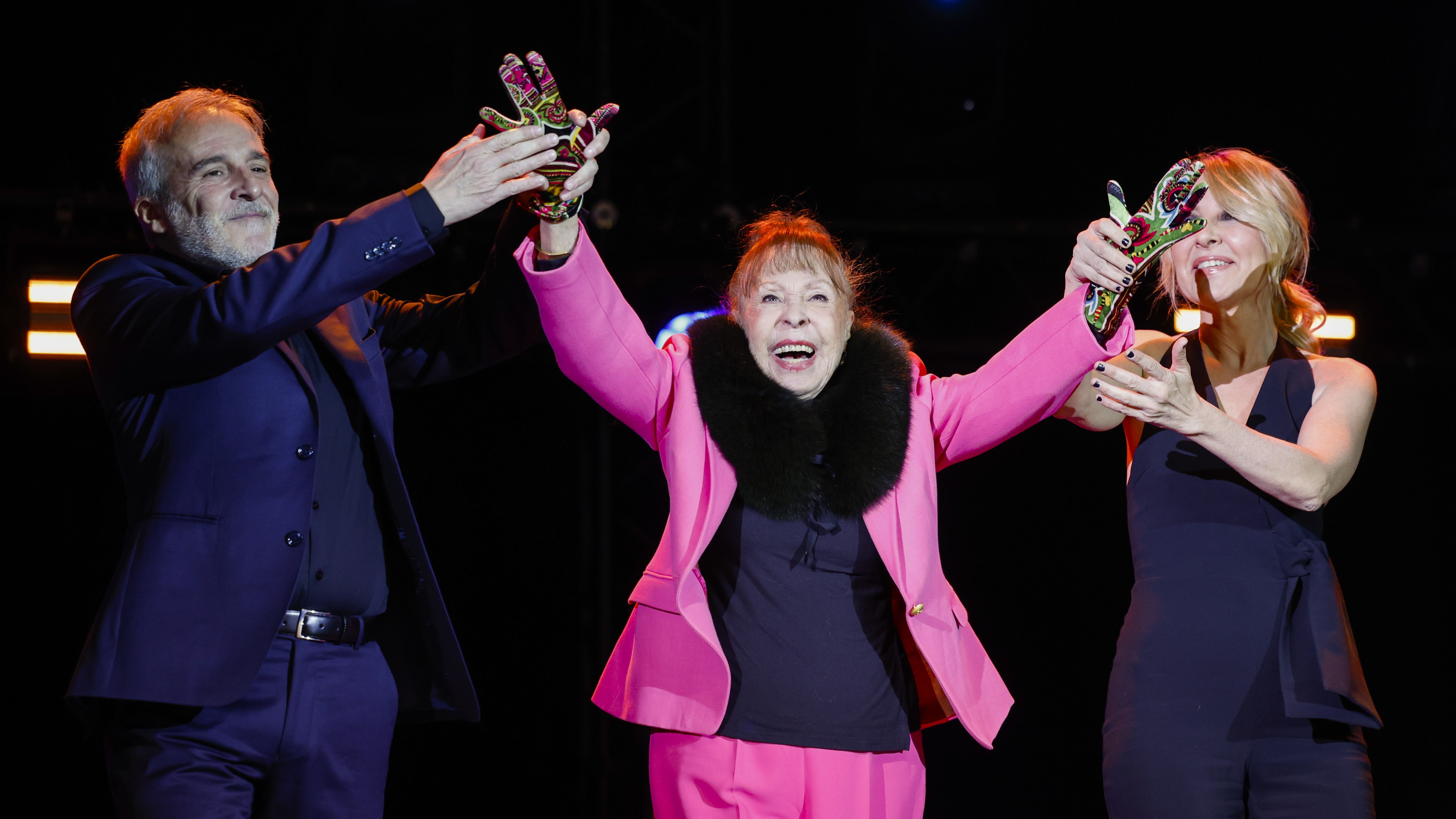 Cos fillos Fernando e Cayetana nunha imaxe de arquivo. EFE/Juanjo Martín