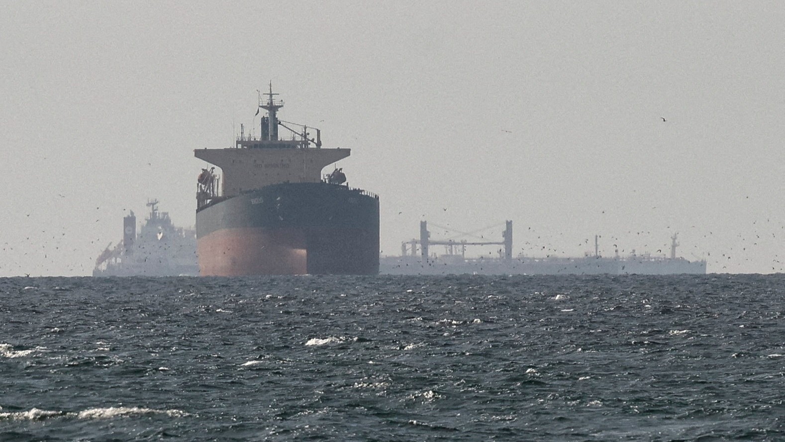 Buque ciscerna no Golfo Pérsico nunha imaxe de arquivo. REUTERS.