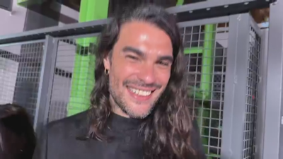 O director galego Oliver Laxe despois da cerimonia dos Óscar (TVG)