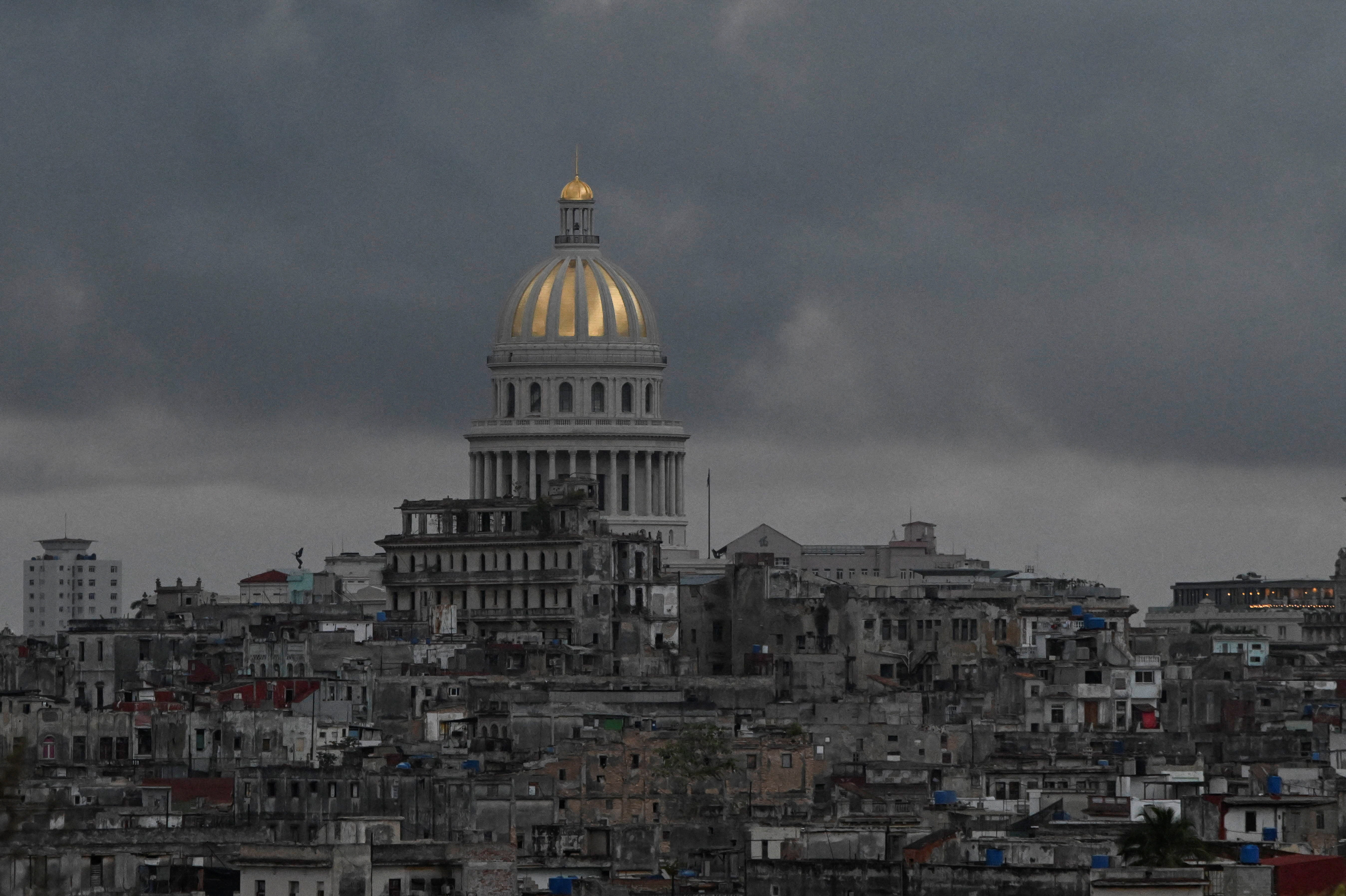 Este é o sexto apagamento nacional que rexistra a illa e menos de ano e medio. Reuters