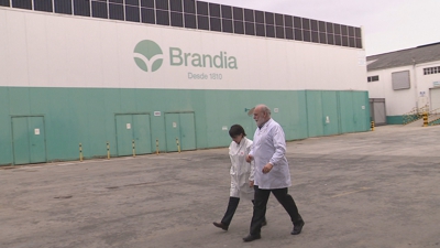 Visita da conselleira de Economía e Industria a empresa papeleira Brandía