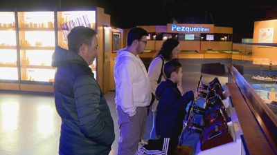 Os plans en familia, como as visitas a museos, gañan terreo nesta festividade do Día do Pai