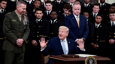 O presidente dos EUA, este venres nun acto con militares en Washington ( REUTERS/Evelyn Hockstein)