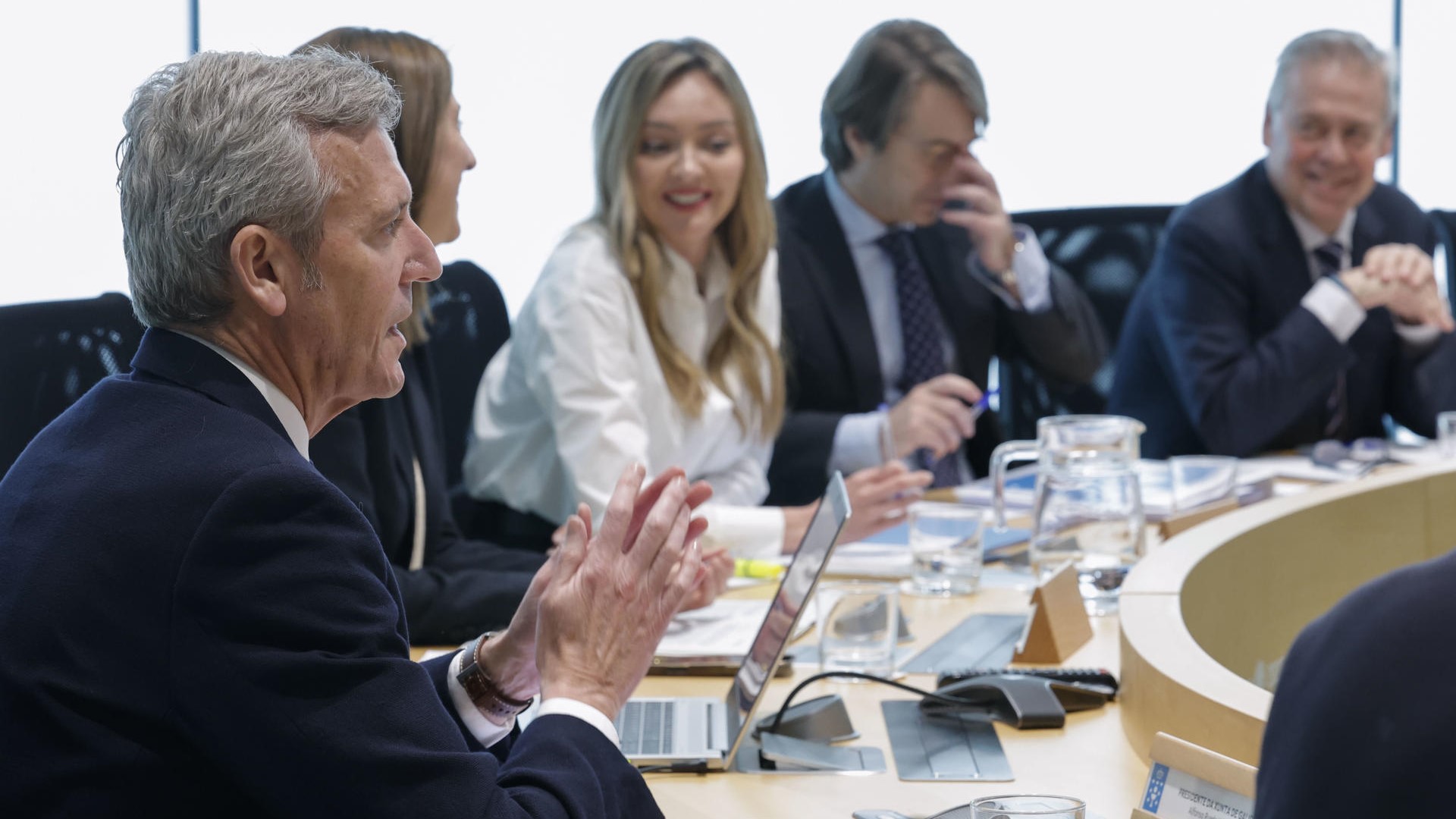 O presidente da Xunta, Alfonso Rueda, durante a reunión este luns do Consello en Santiago de Compostela. EFE/Lavandeira jr.
