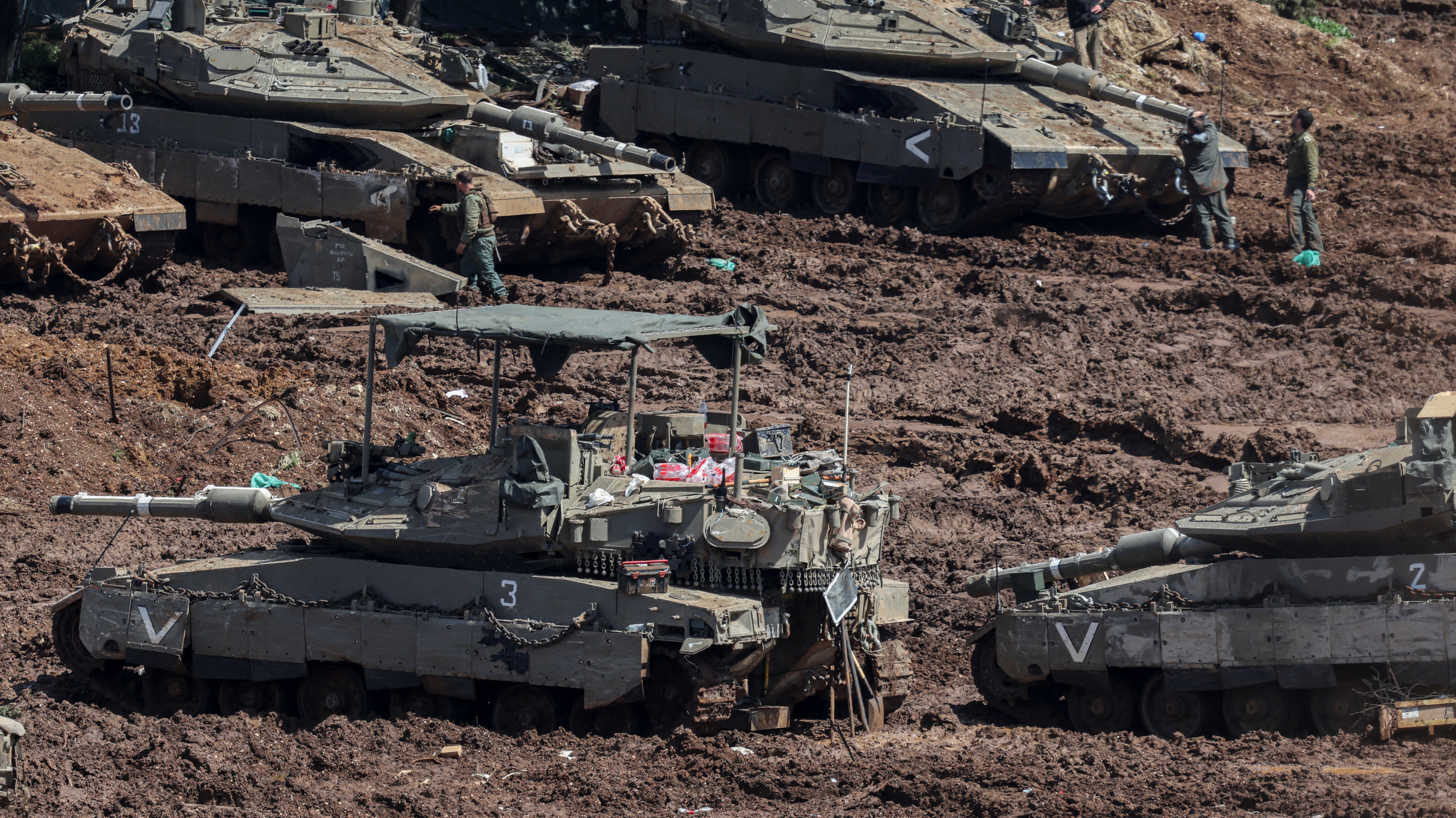 Tropas israelís próximas á fronteira libanesa (Reuters/Tyrone Siu)