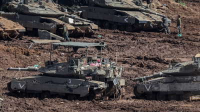 Tropas israelís próximas á fronteira libanesa (Reuters/Tyrone Siu)