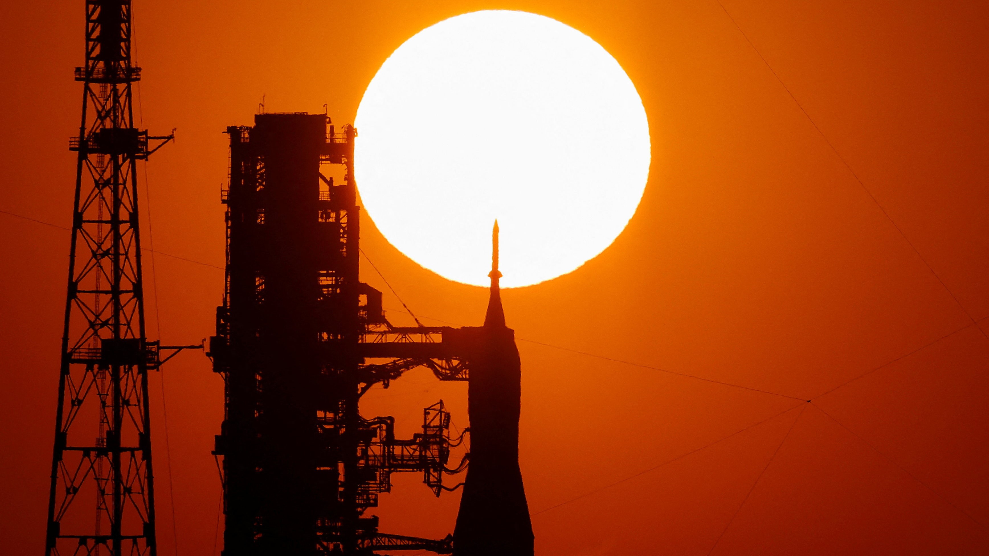 Foguete da misión Artemis en cabo Cañaveral (Reuters/Joe Skipper)