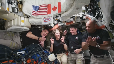 DIRECTO: Sinal da NASA / IMAXE: A tripulación da misión Artemis II desde a cápsula Orion (Nasa vía Reuters)