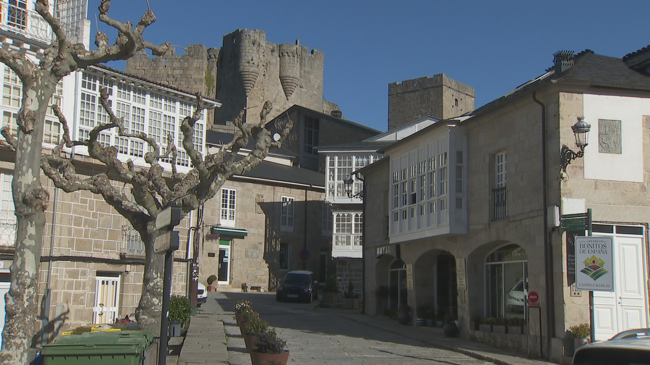 O Castro de Caldelas pasa a ser o nome oficial deste concello